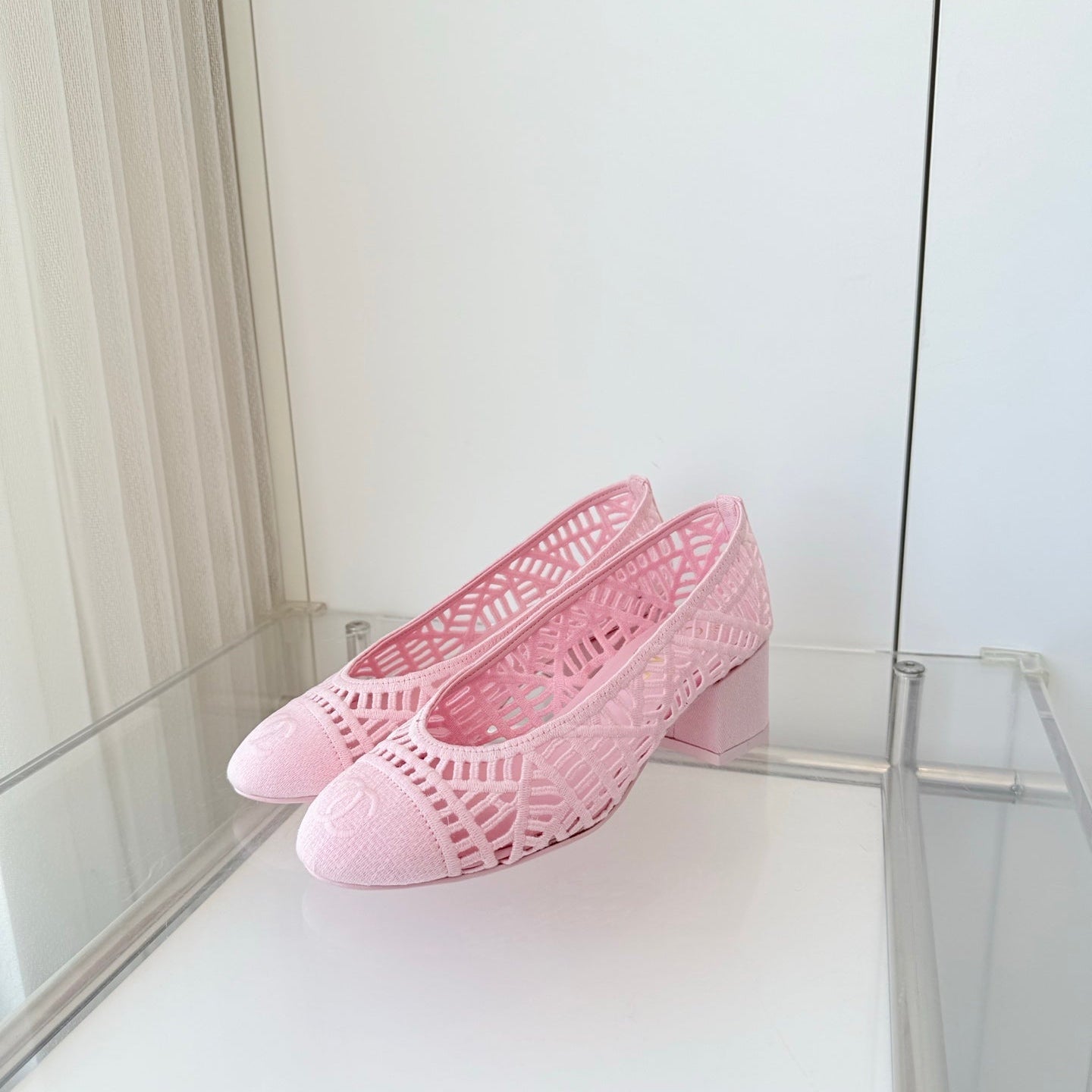 Chanel 26 Ladies 50 Ballet Flats Pink in Fabric 597341