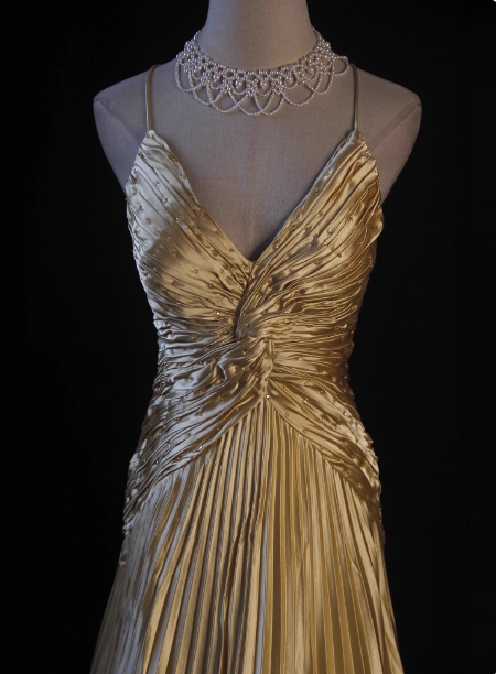 Luxurious Elegant Yellow A-Line V-Neck Spaghetti Strap Knot Ruched Satin Long Prom Dress Evening Dress P4345