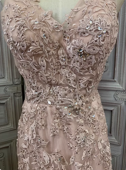 Elegant Pink Mermaid V-Neck Lace Embroidery Tulle Long Prom Dress Evening Dress P4346