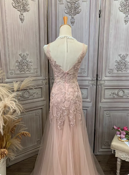 Elegant Pink Mermaid V-Neck Lace Embroidery Tulle Long Prom Dress Evening Dress P4346