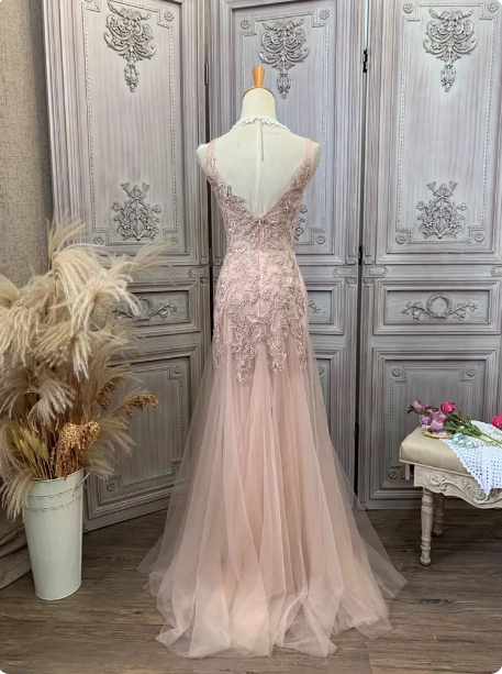 Elegant Pink Mermaid V-Neck Lace Embroidery Tulle Long Prom Dress Evening Dress P4346
