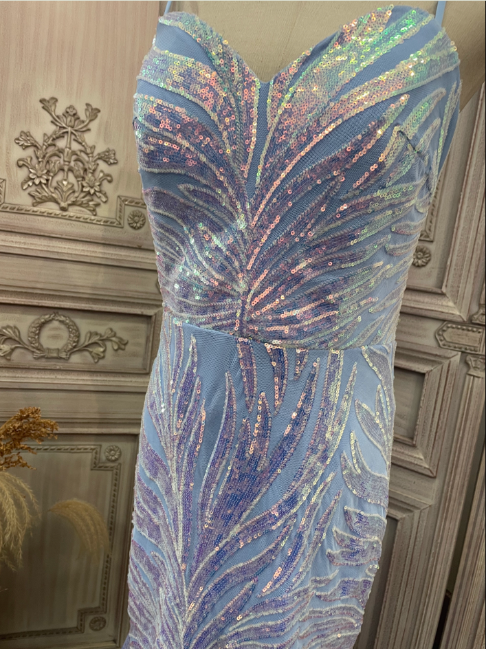 Dreamy Light Blue Ombre Mermaid Spaghetti Strap Iridescent Sequin Train Prom Dress Evening Dress P4347