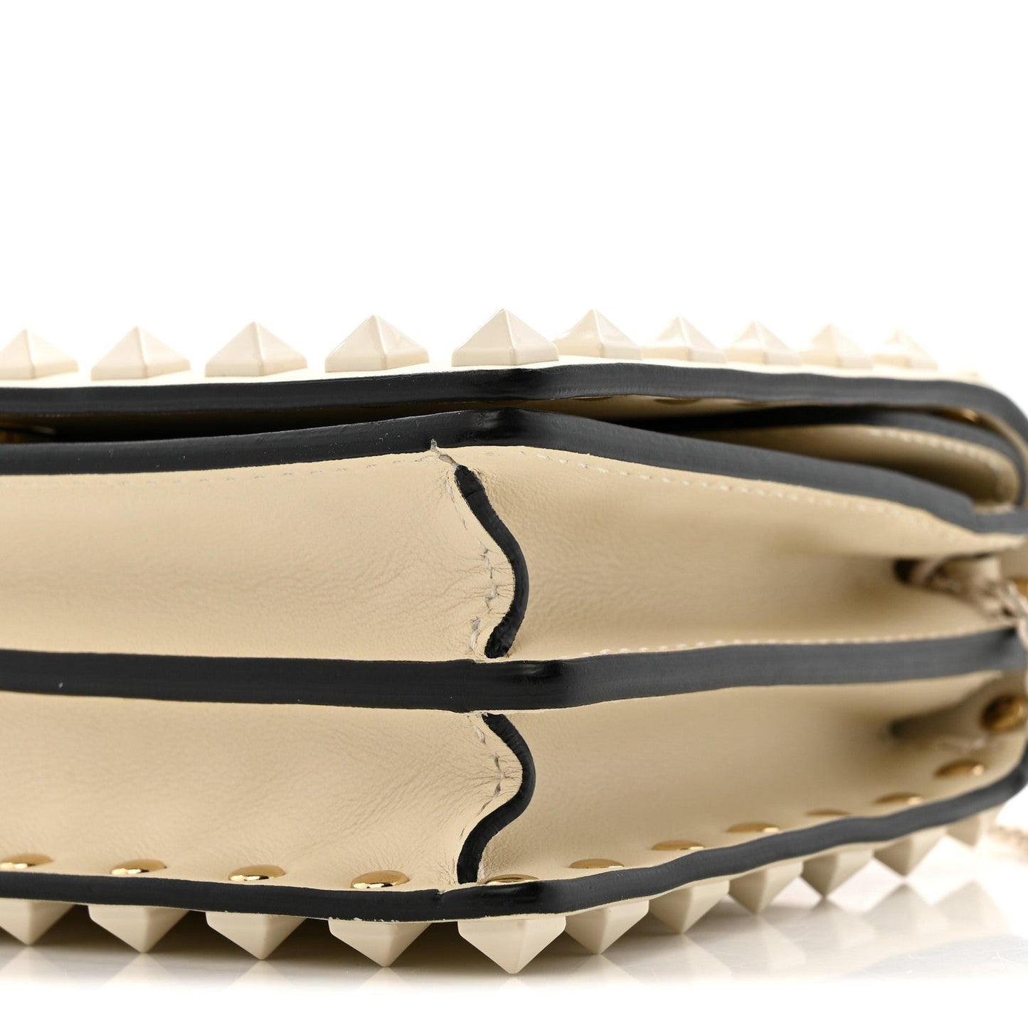 Calfskin Lacquer Monochrome Rockstud Wallet On Chain Ivory