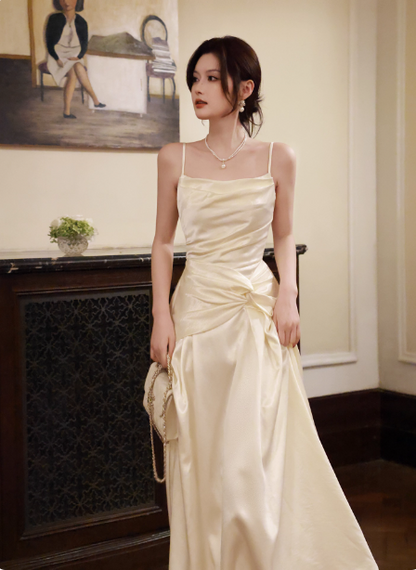 Elegant Beige Spaghetti Strap Square Neck Knot-Embellished Satin Long Prom Dress Evening Dress Bridesmaid Dress P4364
