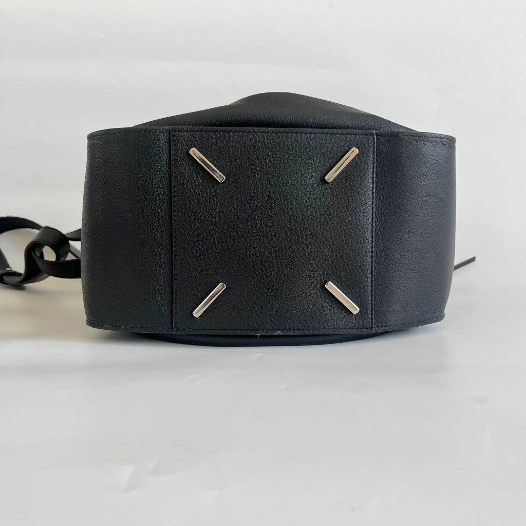 Loewe Hammock small textured-leather shoulder bag