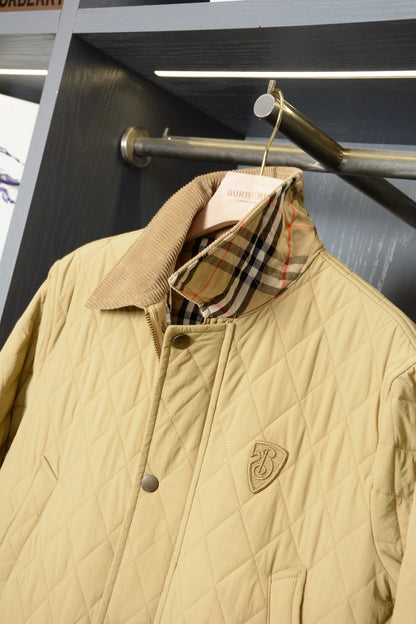 BURBERRY 25S QUILTED JACKET 236