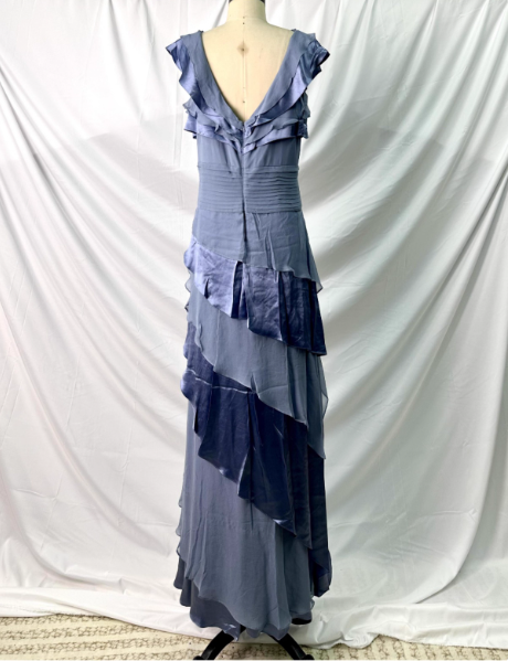 Elegant Layered Gradient Gray-Blue Slim-Fit V-Neck Ruffled Tiered Chiffon Long Prom Dress Evening Dress P4381
