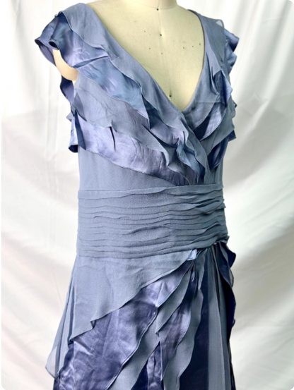 Elegant Layered Gradient Gray-Blue Slim-Fit V-Neck Ruffled Tiered Chiffon Long Prom Dress Evening Dress P4381