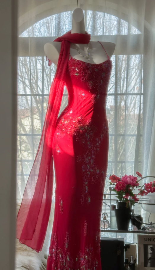 Pretty Red Spaghetti Straps Chiffon Beaded Mermaid Evening Dress Long Birthday Party Dress Prom Gown