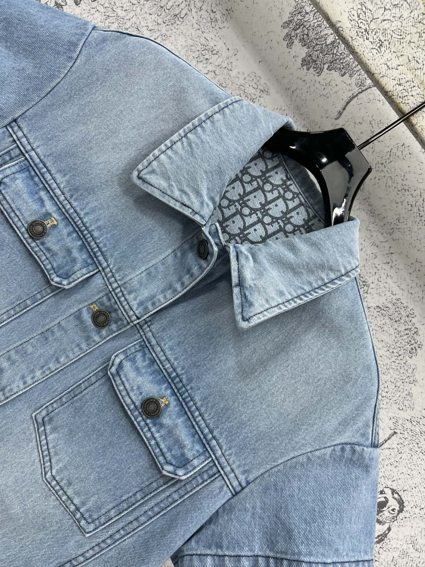 CD 25 Short-sleeved Denim Shirt Light Blue Cotton