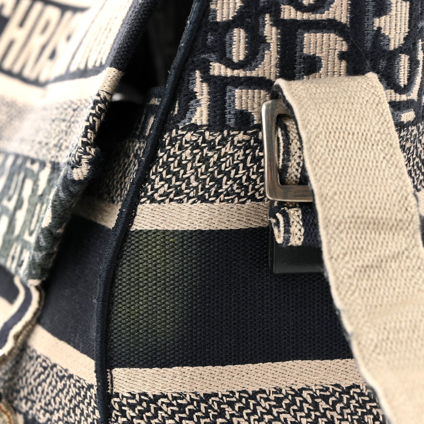 Oblique Medium Diorcamp Messenger Blue