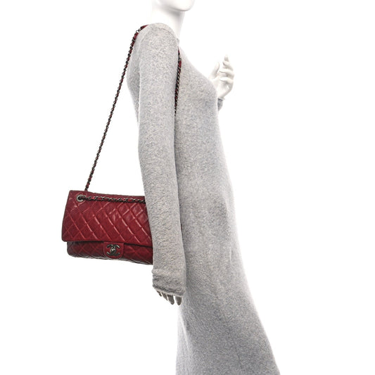 Iridescent Caviar Quilted Large Chic Flap Red