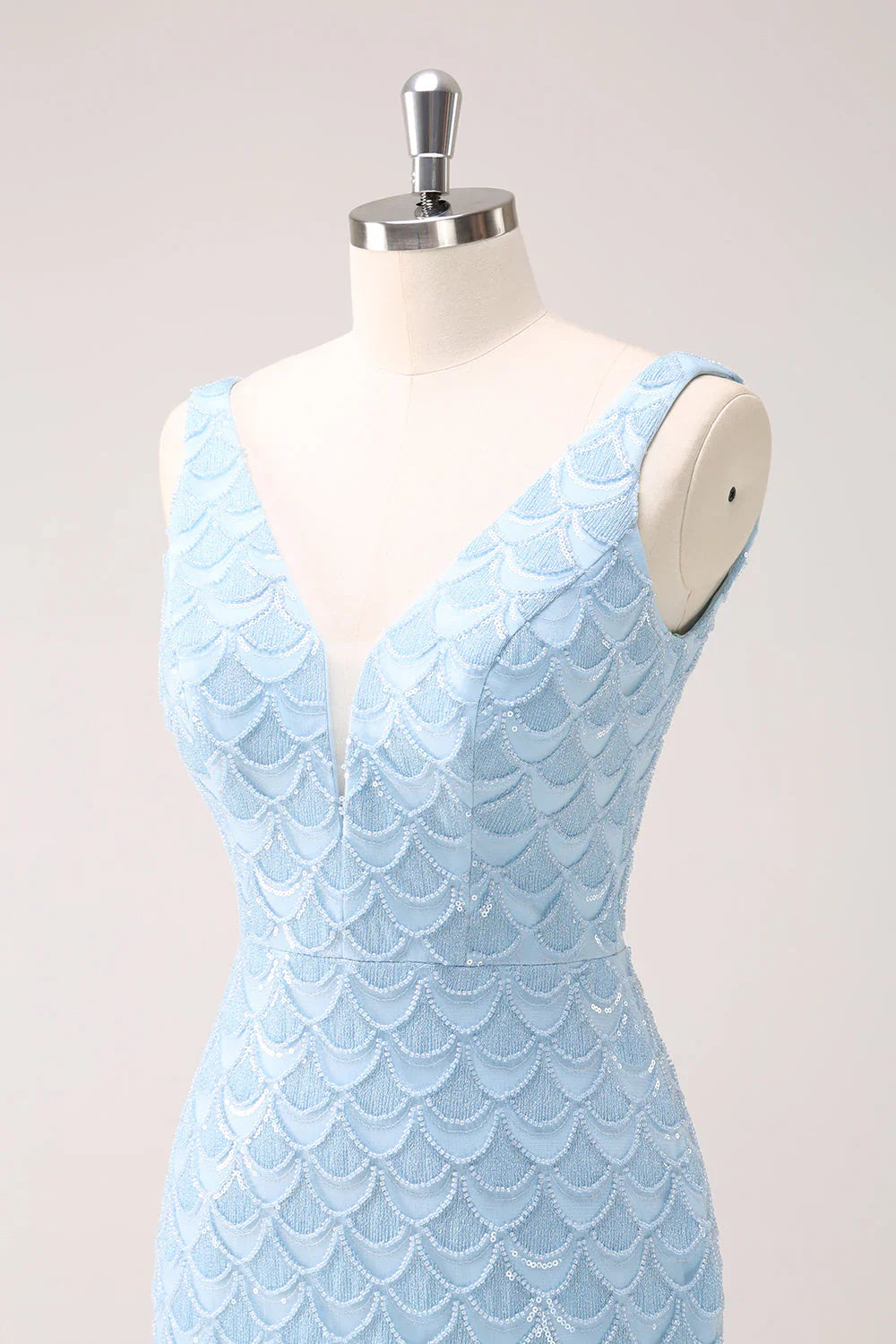 omberprom Homecoming Dress Sparkly Blue V-Neck Sequins Tight Fish Scale with Lace Up Back