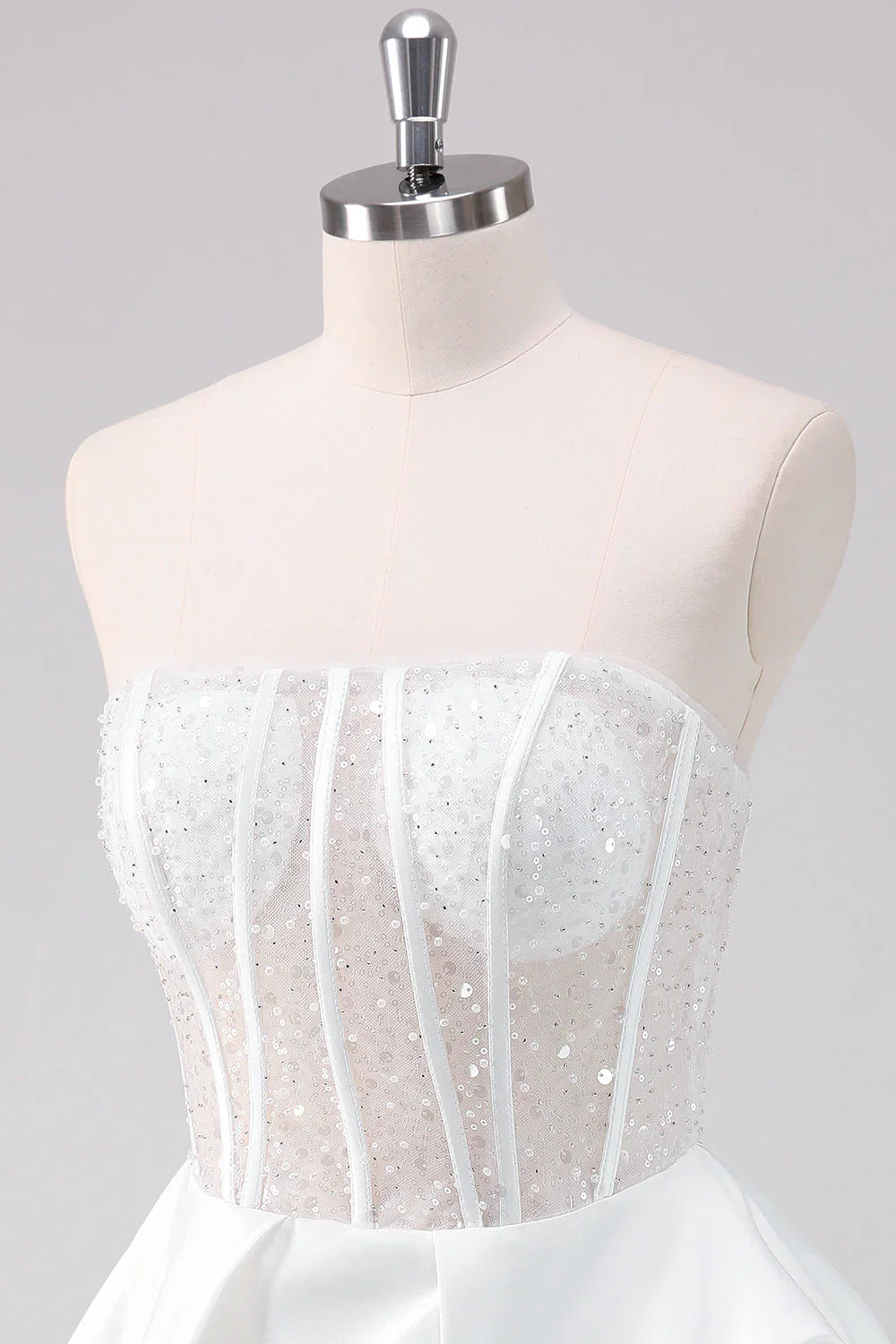 omberprom Fashionable and Beautiful Homecoming Dress Sparkly A Line Strapless Graduation Dress