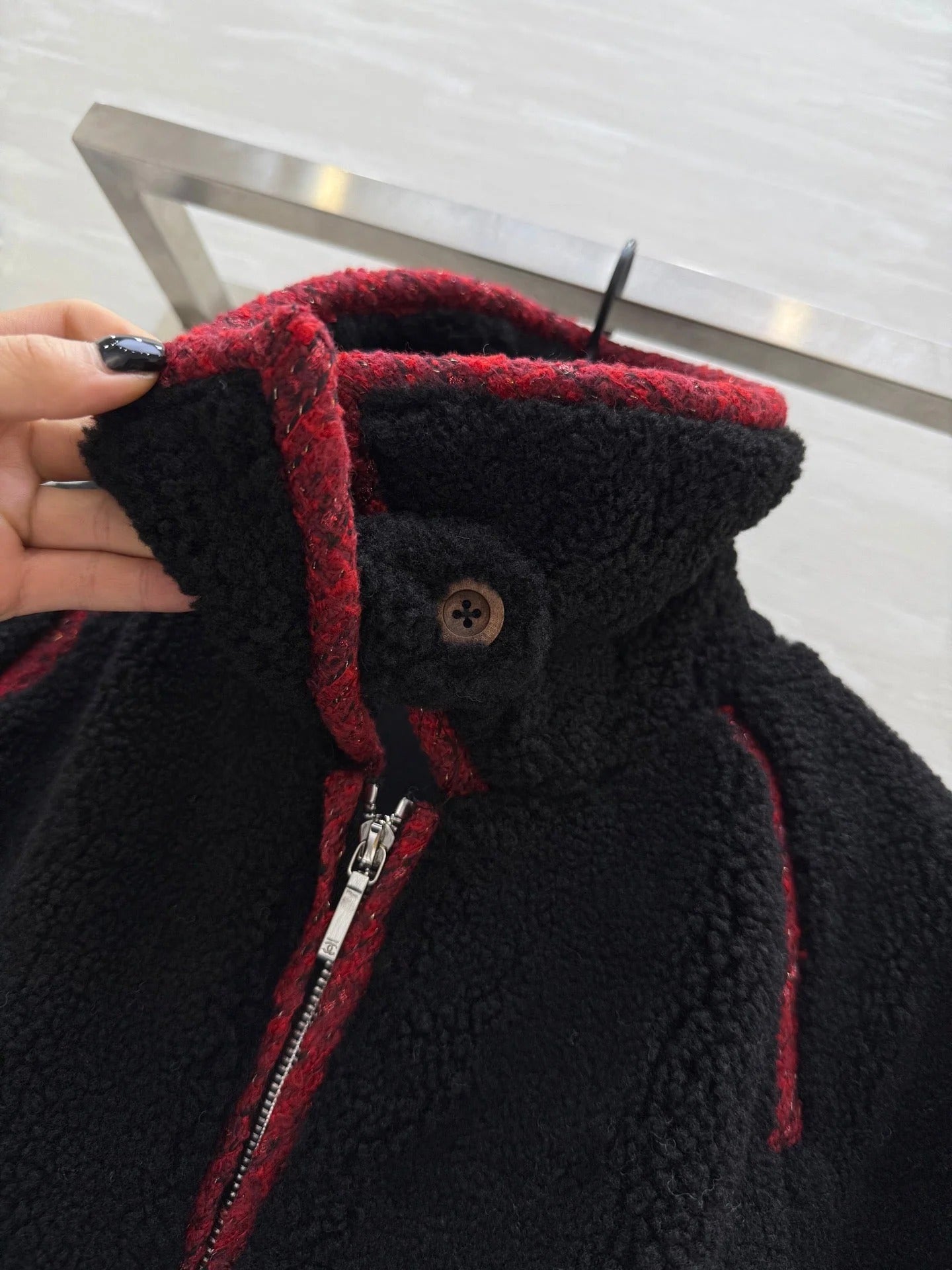 CHANEL 25S SHEARLING COLLAR JACKET 474