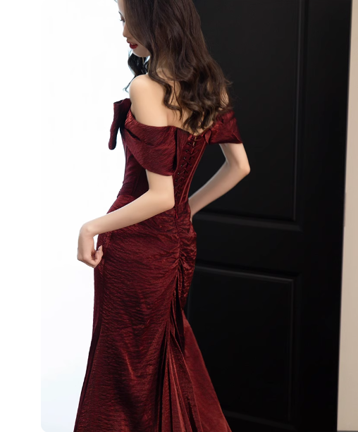 Elegant Burgundy Mermaid Off-the-shoulder Ruffled Satin Train Prom Dress Evening Dress P4433