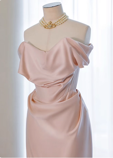 Elegant Black Slim-fit Off-the-shoulder Satin Long Prom Dress Evening Dress P4437