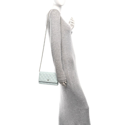 Caviar Quilted Wallet on Chain WOC Light Blue