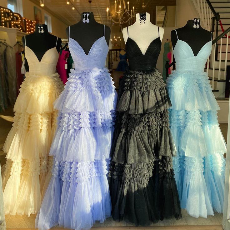 V Neck Layers Tulle Long Ball Gown A Line Spaghetti Strap Evening Dresses