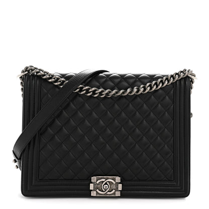 Caviar Quilted Large Boy Flap Black
