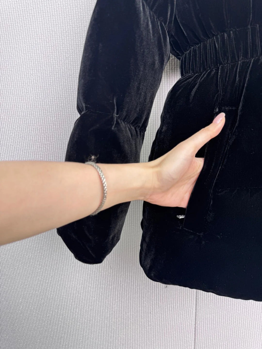 PRADA 25S VELVET JACKET 497
