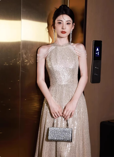 Luxurious Champagne Gold Halter Cold Shoulder Sequined Long Prom Dress Evening Dress P4481