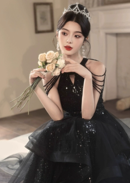 Elegant Black A-line Halter Neck Chain Sequined Tulle Long Prom Dress Evening Dress P4485