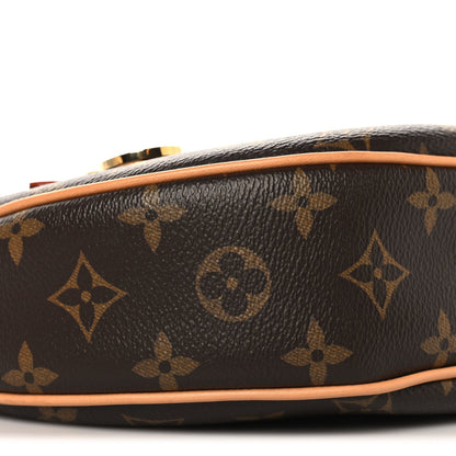 Monogram Loop