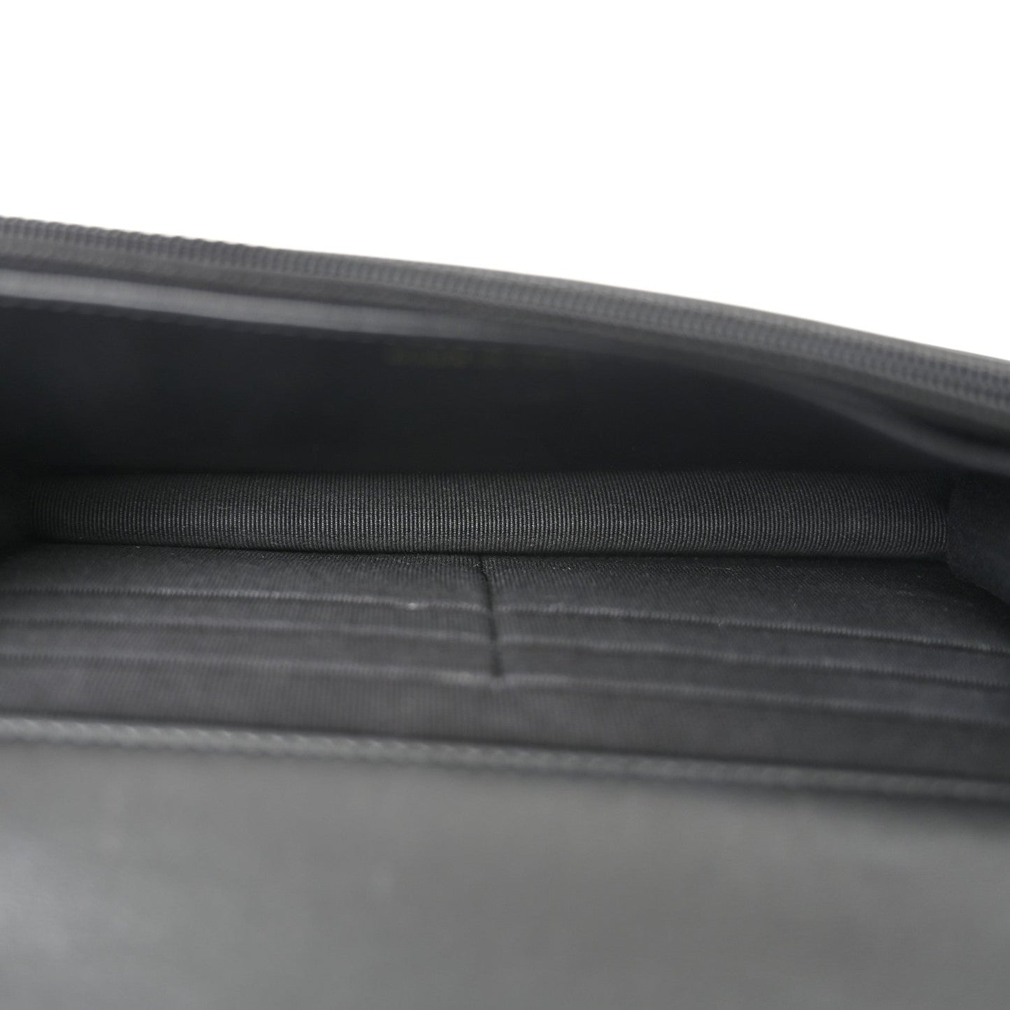 Caviar Quilted Pocket Clutch With Chain WOC Black