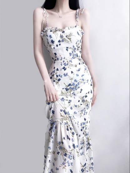 2025 Summer New French Blue Floral Holiday Style Mid-Length Suspender Dress R0923