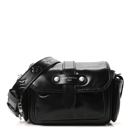 Calfskin Cargo Wearable Wallet Black