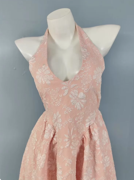 Sweet Pink A-line Halter V-neck Jacquard Prom Dress P4503
