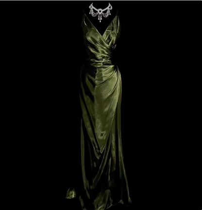 Elegant Dark Green Spaghetti Strap V-neck Ruched Satin Long Prom Dress Evening Dress P4505