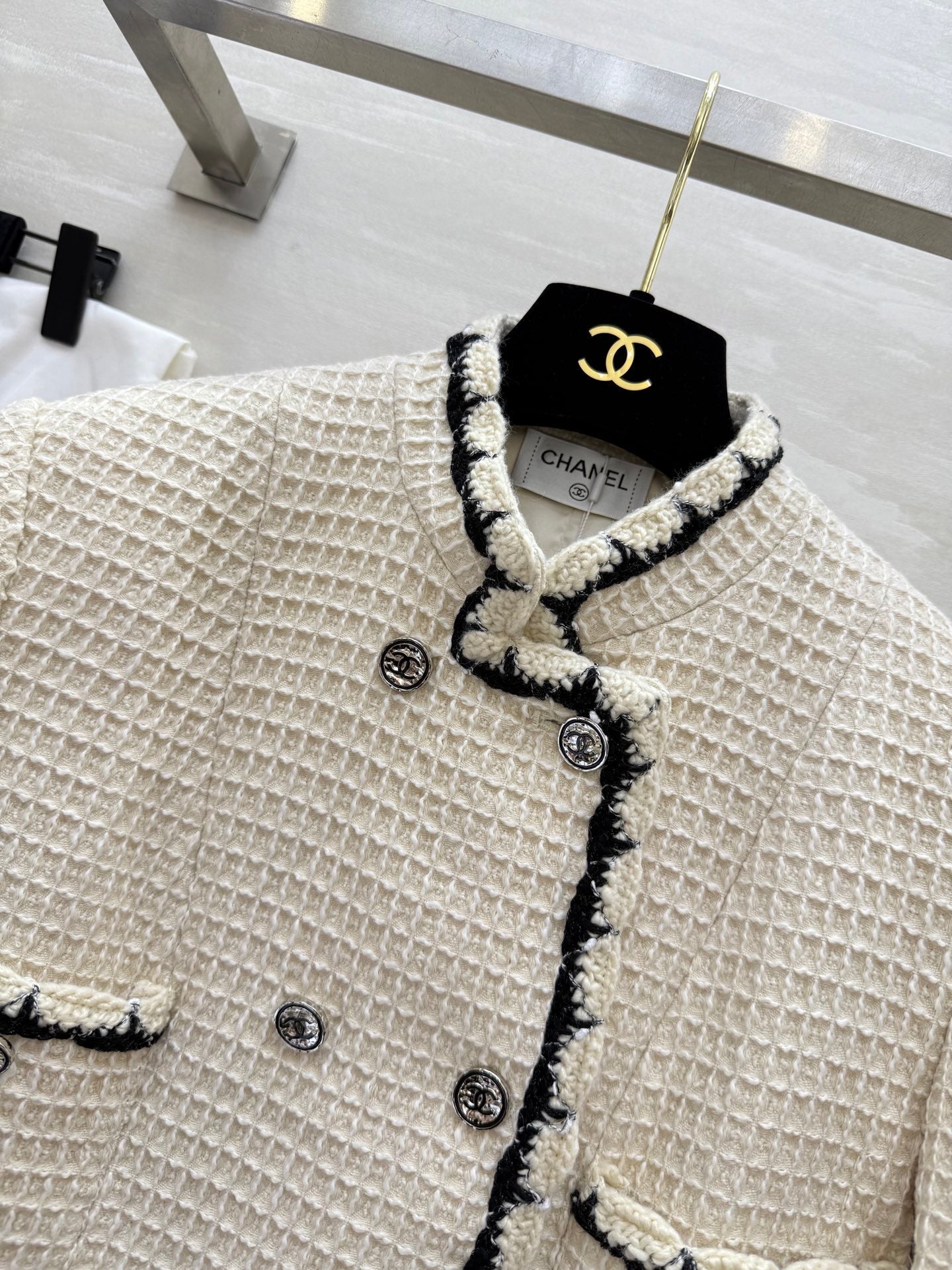 CC 25 Salzburg Wool Soft Tweed Braided White Jacket