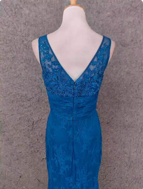 Elegant Vintage Royal Blue V-neck Lace Long Prom Dress Evening Dress P4521
