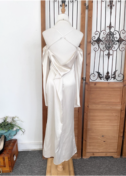 Elegant Ivory Halter Off-the-shoulder Slim-fit Satin Long Prom Dress Evening Dress P4534