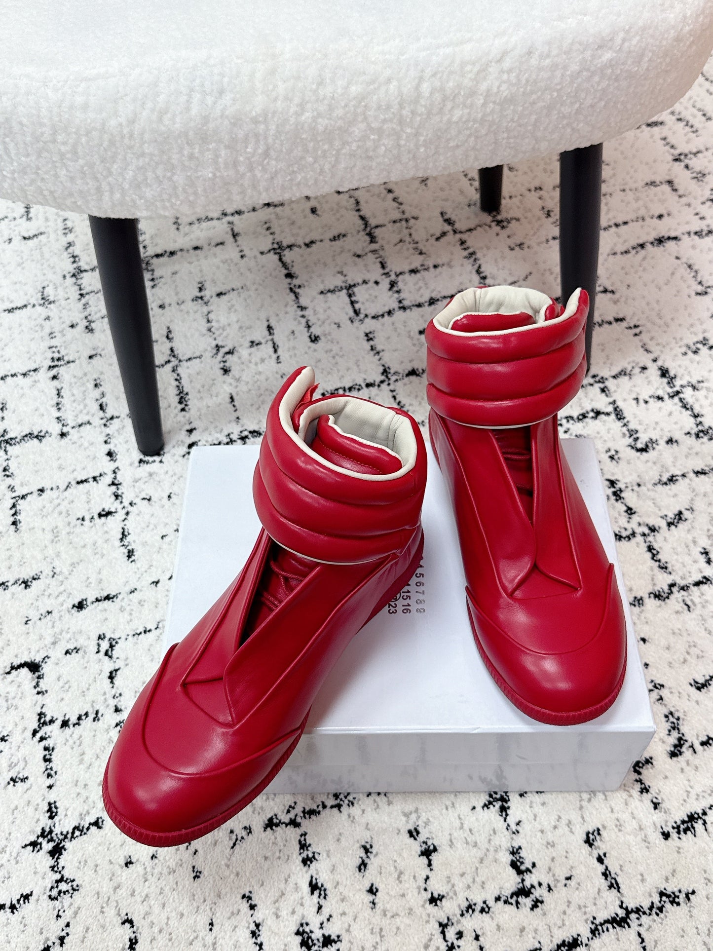 Maison Margiela Future Sneaker Crimson Rose Calfskin Rubber 558432