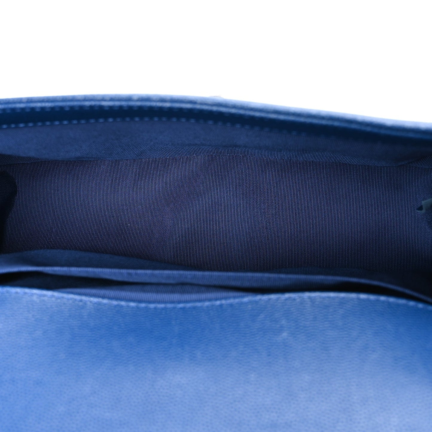 Caviar Quilted Medium Boy Flap Dark Blue