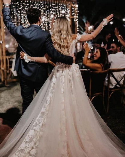 PM542,Off The Shoulder Strapless Sweetheart Applique Lace Long Wedding Dress