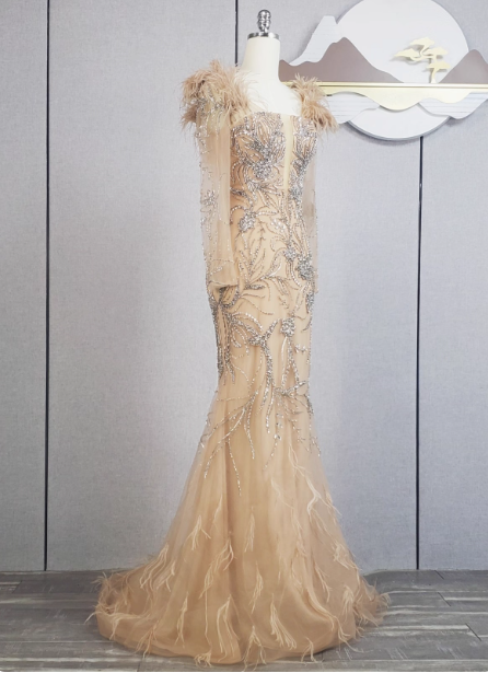 Vintage Champagne Mermaid Long Sleeve Square Neck Feather Beaded Tulle Long Prom Dress Evening Dress P4550