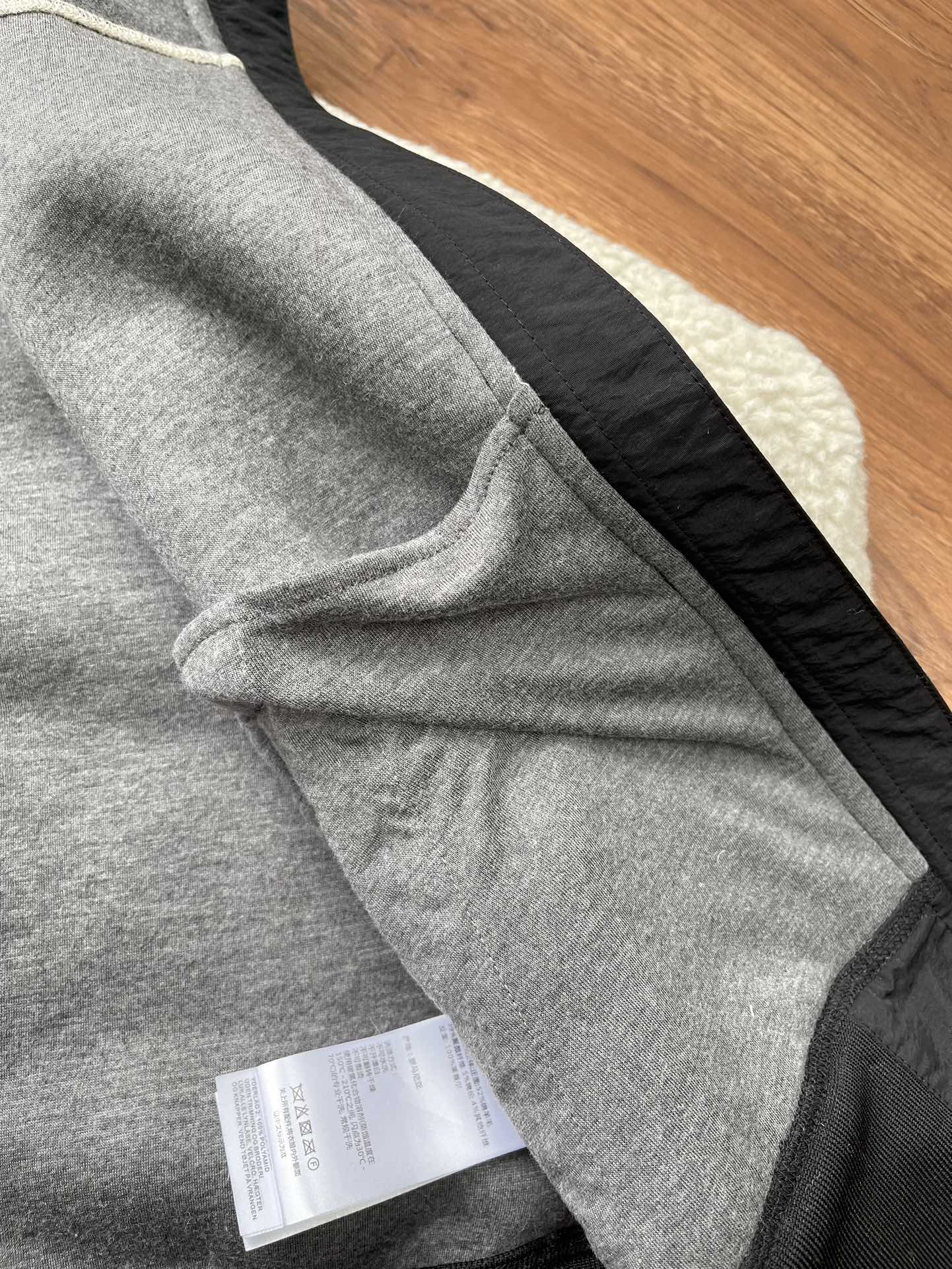 C. Goose Hoodie Light Beige Lambswool 0012