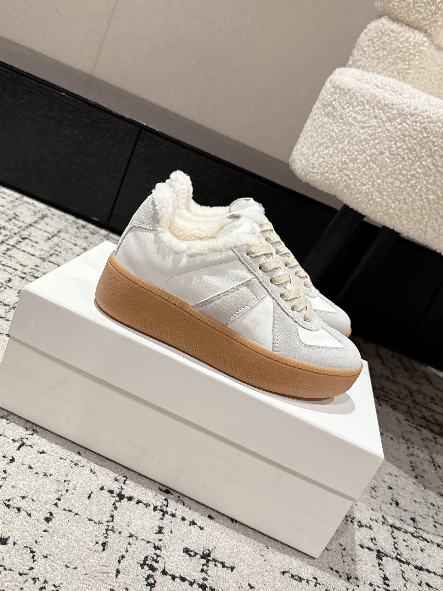 MM Platform German Training Shoes 50mm Light Grey White Suede Sheepskin Fur 558415