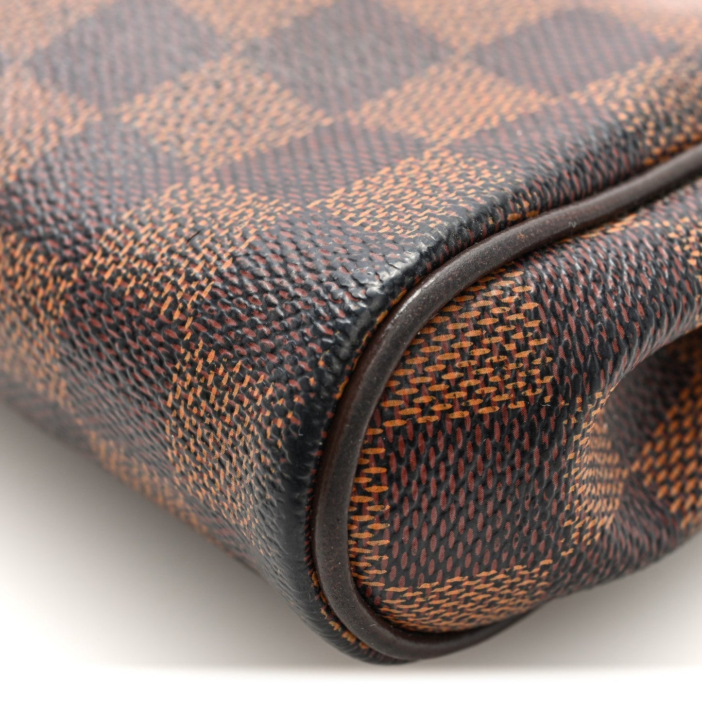 Damier Ebene Eva Clutch