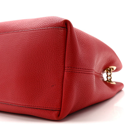 Pebbled Calfskin Medium Soho Chain Shoulder Bag Tabasco Red