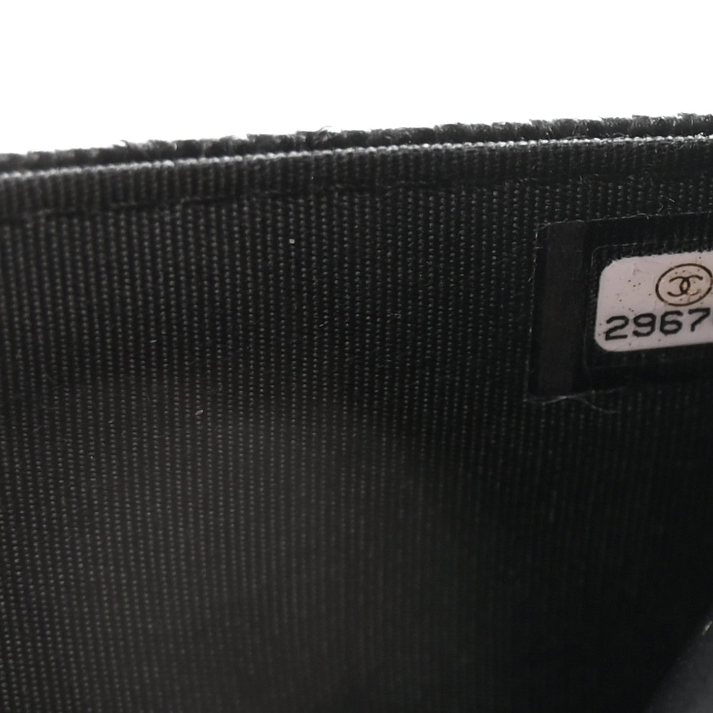 Caviar Quilted CC Filigree Wallet On Chain WOC Black