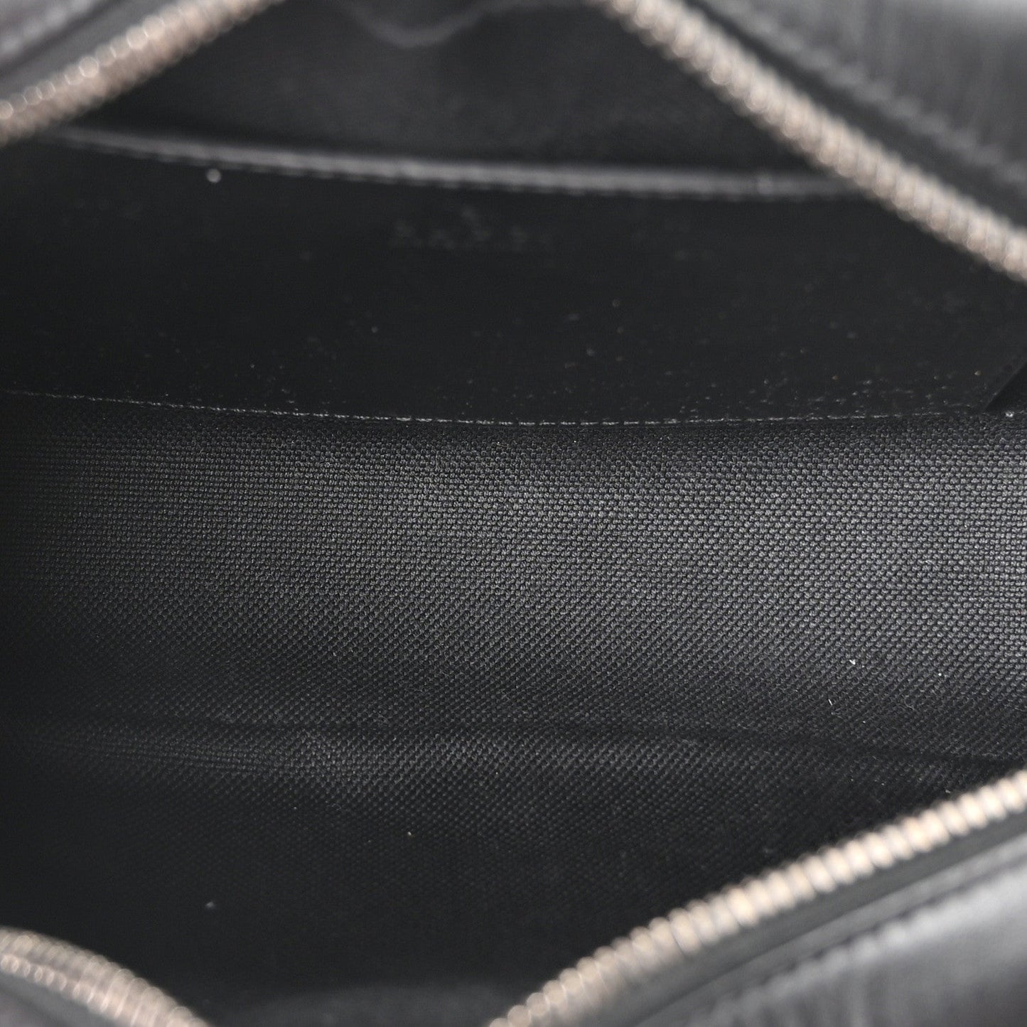 Calfskin Matelasse Monochrome Small GG Marmont Chain Shoulder Bag Black