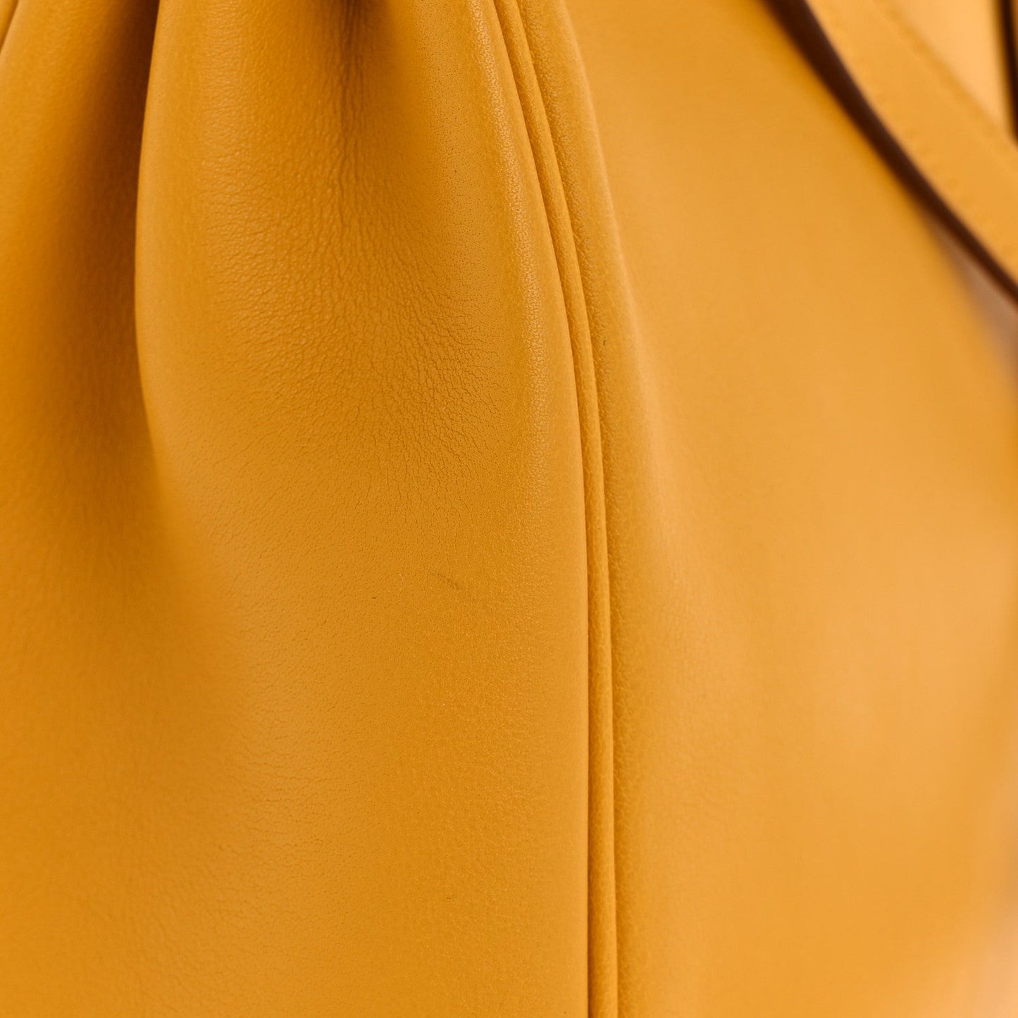 Swift Kelly Retourne 25 Jaune Ambre