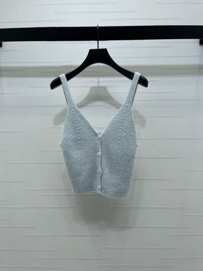 CC 26s Camisole and Long-Sleeved Knit Two-Piece Set Light Blue 344133