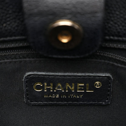 Caviar Quilted Petit Shopping Tote PST Black