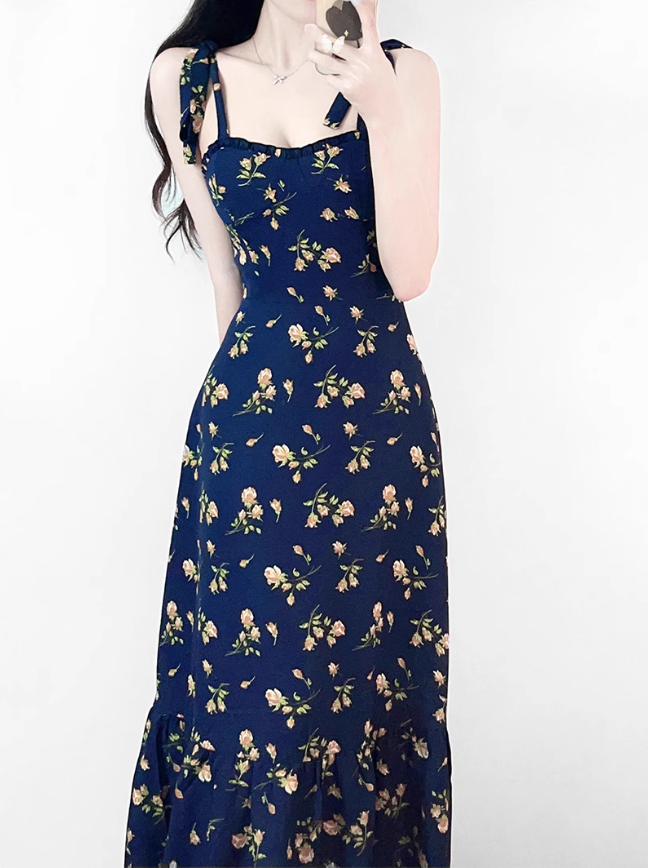 2025 Summer New French Retro Floral Beach Seaside Holiday Suspender Dress R0932